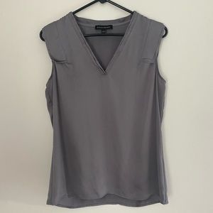 Banana Republic V Neck Tank Top Gray Small